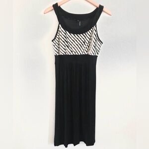 Maurices Black Cream Sleeveless Fit Flare Dress Small Casual